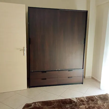 Apartamento Tzikas *