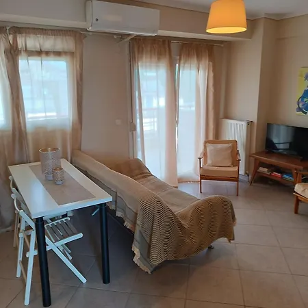 Apartamento Tzikas *